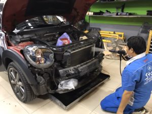 ซ่อมแอร์รถยนต์ MINI R56