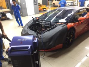 ซ่อมแอร์รถยนต์ Lamborghini