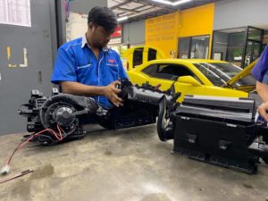 ซ่อมแอร์รถยนต์ ChevroletCamaro