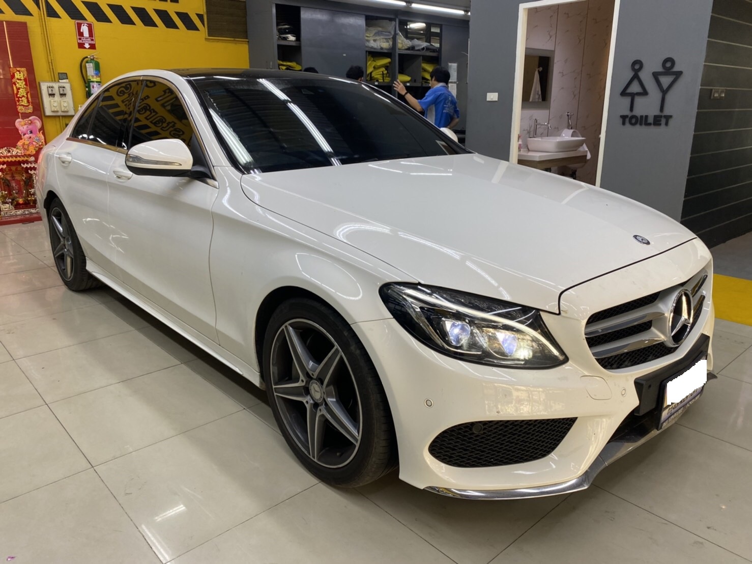 ซ่อมแอร์รถ Benz W205