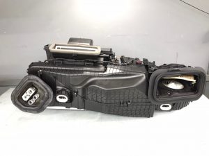 ซ่อมแอร์รถBenz C Class 300e W205
